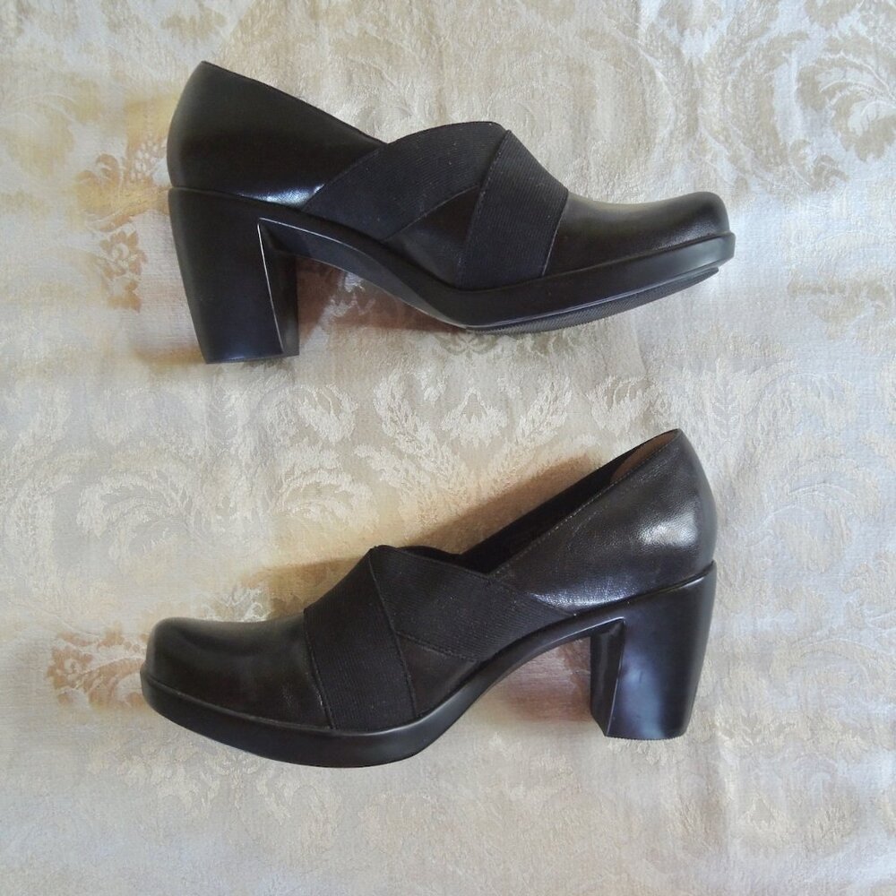 Dansko Black Tori Nappa Leather Pumps 40 (9.5-10)